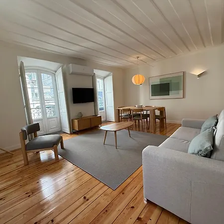 C1 Remodeld Beautiful Charming 2br - Bairro Alto Apartment