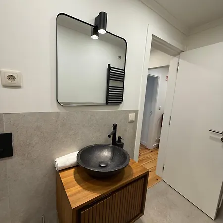 Apartment C1 Remodeld Beautiful Charming 2br - Bairro Alto *