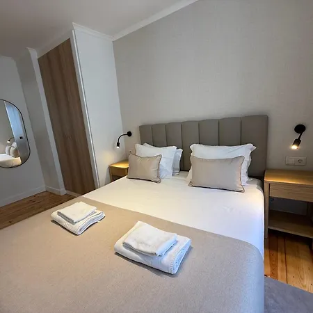 C1 Remodeld Beautiful Charming 2br - Bairro Alto Apartment Lisbon