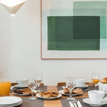 C1 Modern & Bright! Charming With 2 Bedrooms In Bairro Alto, Downtown Appartement *