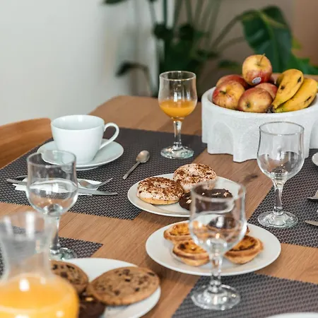 C1 Remodeld & Beautiful! Charming With 2 Bedrooms In Bairro Alto! Lis Downtown Apartamento Lisboa